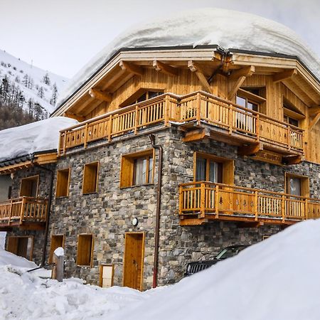 Chalet Monte Bianco ทีนเญอ ภายนอก รูปภาพ