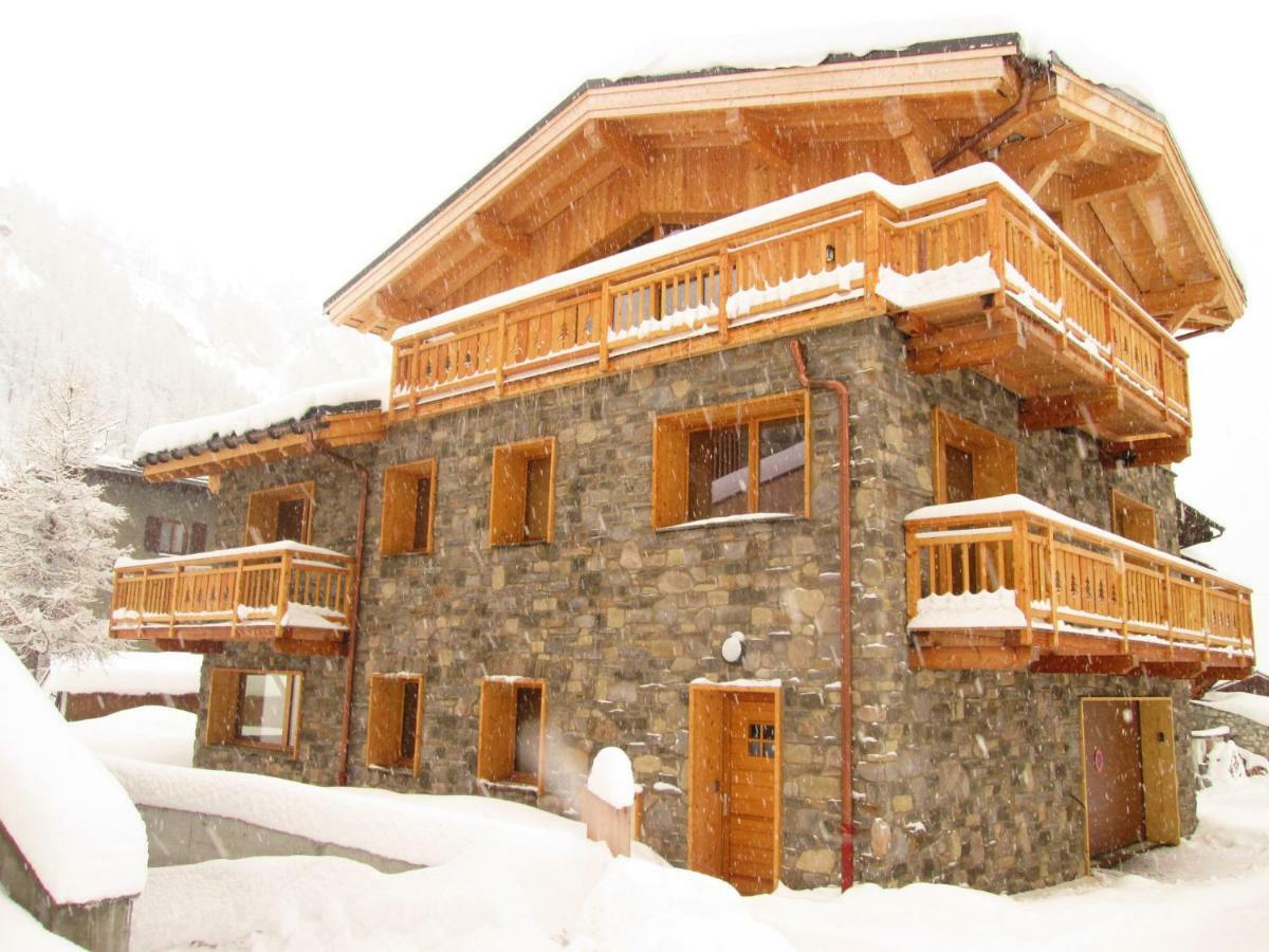 Chalet Monte Bianco ทีนเญอ ภายนอก รูปภาพ