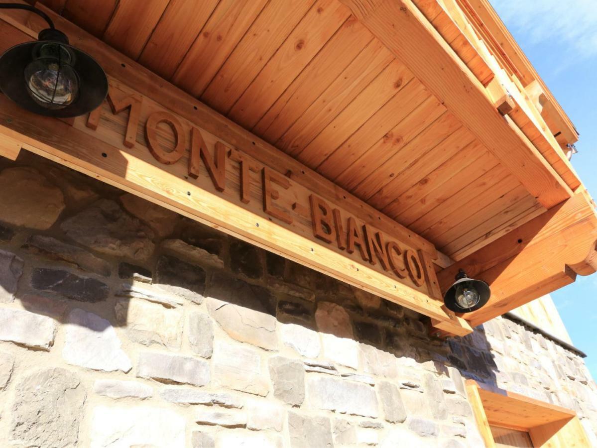 Chalet Monte Bianco Villa ทีนเญอ ภายนอก รูปภาพ