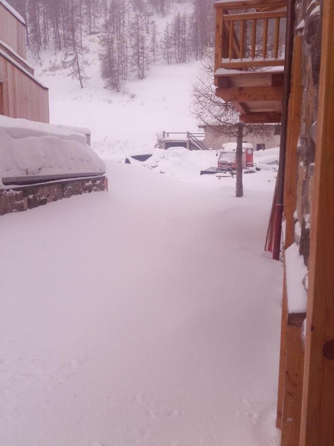 Chalet Monte Bianco ทีนเญอ ภายนอก รูปภาพ